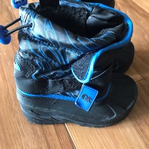 8c boots BRAND NEW